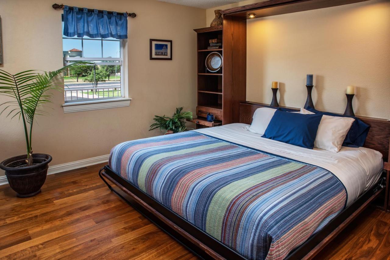 Woodrow House Bed & Breakfast Lubbock Esterno foto